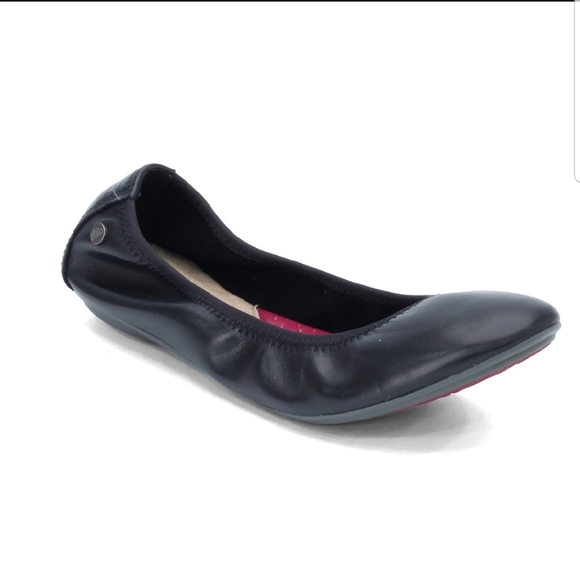 hush puppies leather ballet flats